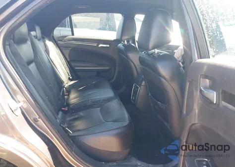 2014 Chrysler 300C z USA, uszkodzony, nr VIN 2C3CCAEG3EH280231